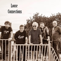 FREE LIVE MUSIC: Loose Connections at Wincanton Sports Ground