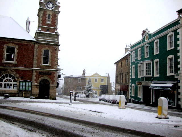Wincanton Highstreet in the Snow